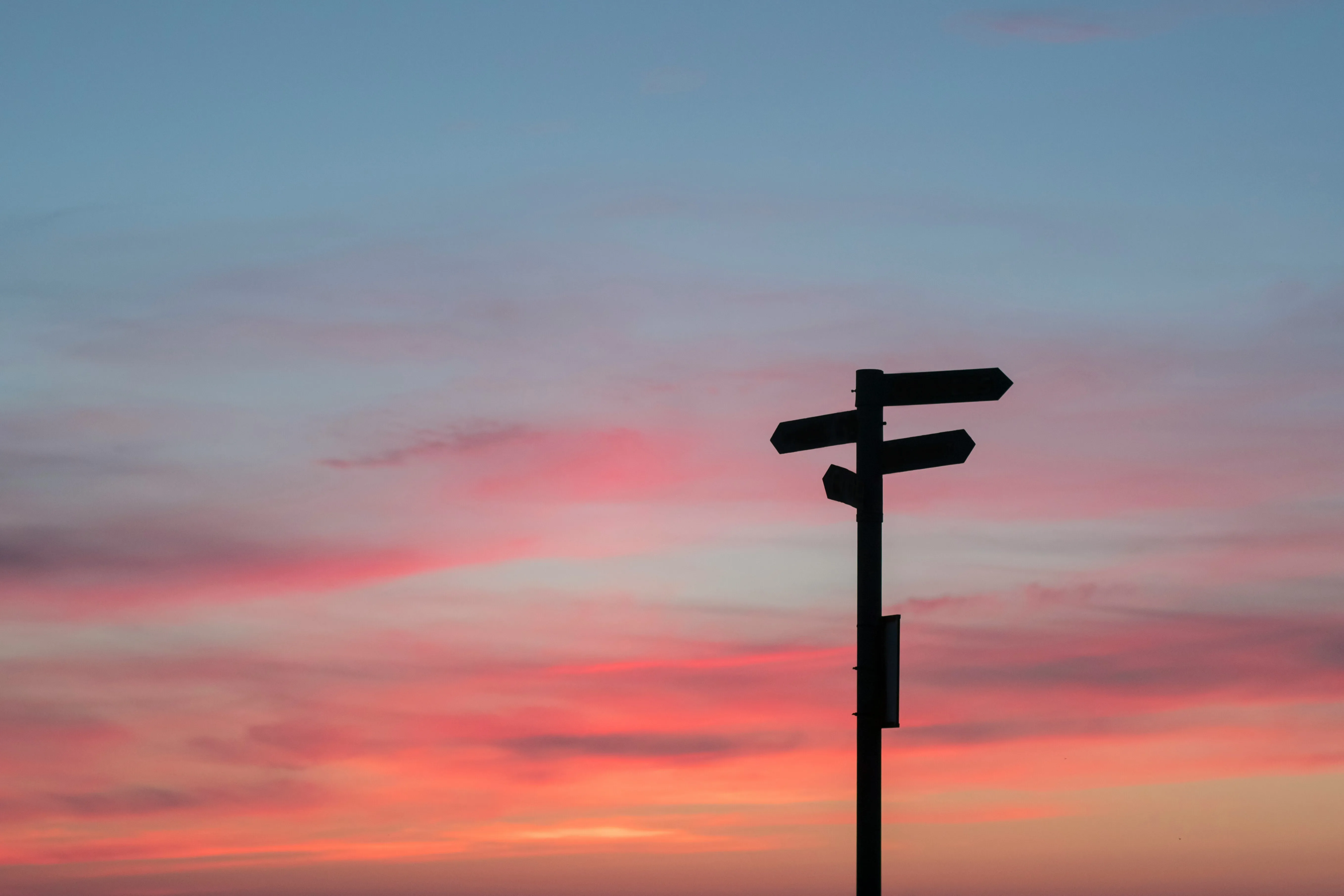 Javier allegue barros C7 B Ex Xp OIE unsplash